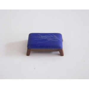 PLAYMOBIL (J272) EPOQUE 1900 - Repose Pieds Coussin Bleu Tournoi 3652 abimé