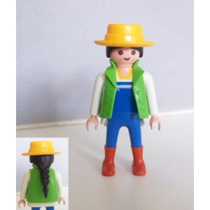PLAYMOBIL (T3233) FERME - Fermière en Tenue de Travail Potager 4482
