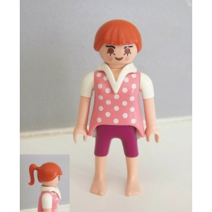 PLAYMOBIL (Z387) MER - Femme Cheveux Roux, Polo à Motifs, Short, Pieds Nus 5318