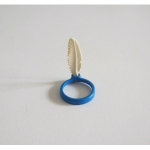 PLAYMOBIL (E523) INDIENS - Coiffe Bleue Fine avec Plume (sale jaunie)